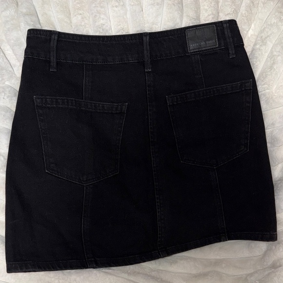 American Eagle Black Denim Button-Front Skirt - Picture 3 of 3